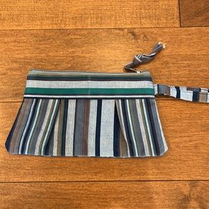 AMANI-PEACE Small zippered Bag Like New